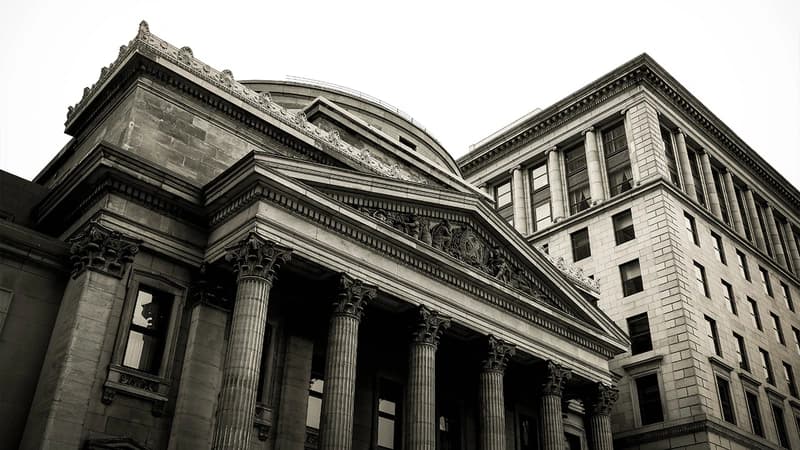 Can central banks control inflation?